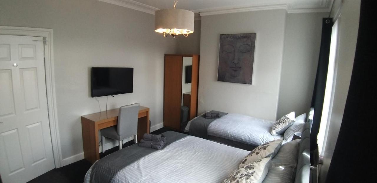 St. James Street Townhouse Belfast Esterno foto